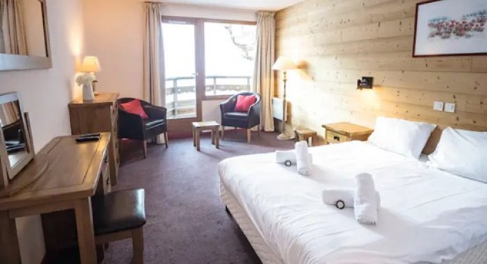 Hotel Montana, La Tania ski chalet, image 3